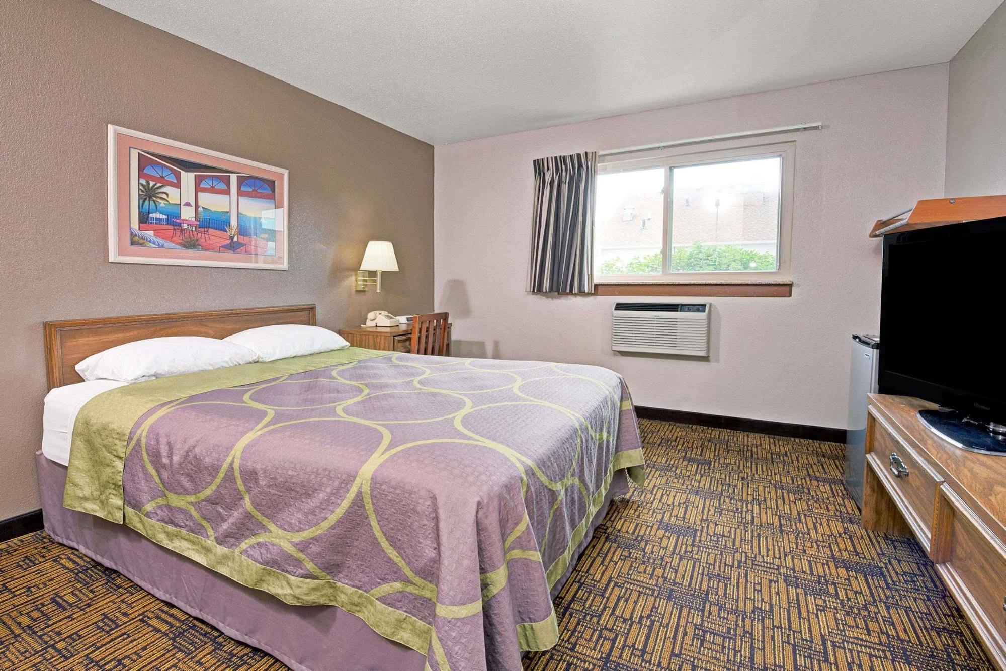 Super 8 By Wyndham Indianapolis Emerson Dış mekan fotoğraf